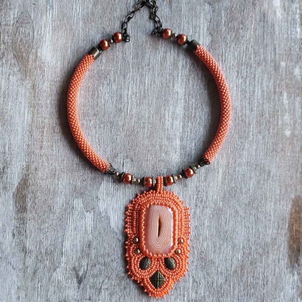Agate beaded statement necklace Handmade jewelry